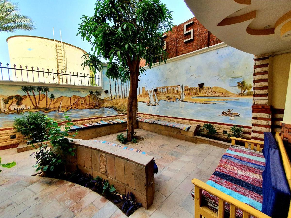Spring Hotel Luxor Eksteriør billede